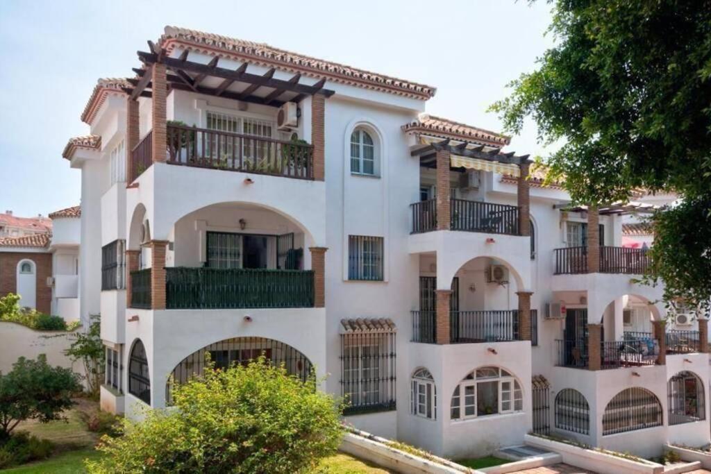 Appartement Macas Parque De La Paloma Pueblo Quinta Con Vistas Al Mar Piscina Y A 3 Minutos De La Playa Benalmádena